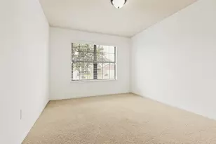 9111 St Laurent Ln, Houston, TX 77044 - Photo 9
