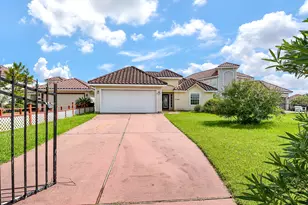 2767 Broadway St, San Leon, TX 77539 - Photo 1