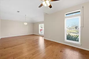 4690 Reagan St, Beaumont, TX 77706 - Photo 9