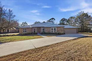 4690 Reagan St, Beaumont, TX 77706 - Photo 3