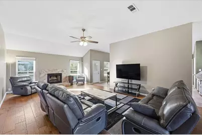 4690 Reagan Street, Beaumont, TX 77706 - Photo 11