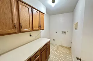 215 Old Oaks St, League City, TX 77573 - Photo 23