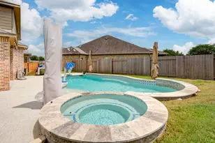 2964 Jade Springs Ln, Pearland, TX 77584 - Photo 35