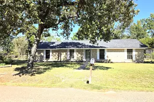 602 Airline Dr, Conroe, TX 77301 - Photo 1