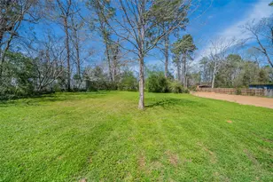 10733 Royal York Dr, Conroe, TX 77303 - Photo 17