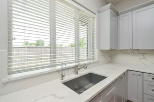 18526 Bridgeway Ln, Richmond, TX 77407 - Photo 13