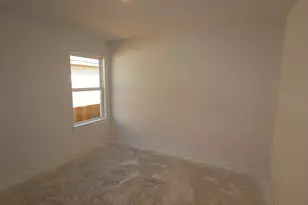 737 Falling Cave Dr, Willis, TX 77378 - Photo 17