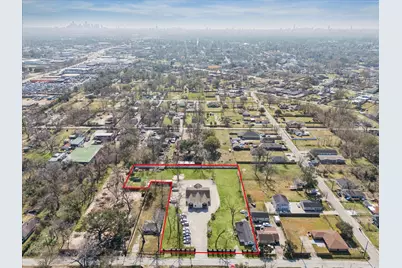 781 Lovers Lane, Houston, TX 77091 - Photo 3