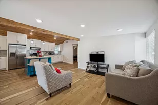 781 Lovers Ln, Houston, TX 77091 - Photo 9