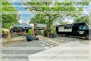 781 Lovers Ln, Houston, TX 77091 - Photo 39