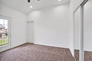 223 Fairfax Ln, Pasadena, TX 77502 - Photo 11