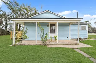 7502 Ley Rd, Houston, TX 77028 - Photo 1