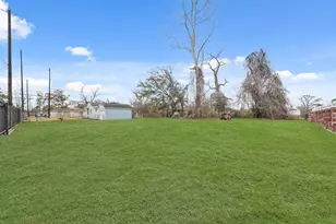 7502 Ley Rd, Houston, TX 77028 - Photo 9