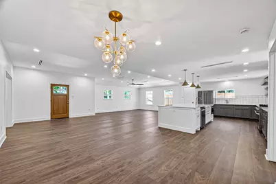 1338 Seaspray Court, Houston, TX 77008 - Photo 5