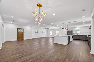 1338 Seaspray Ct, Houston, TX 77008 - Photo 5