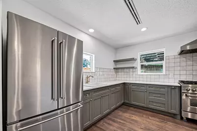 1338 Seaspray Court, Houston, TX 77008 - Photo 17