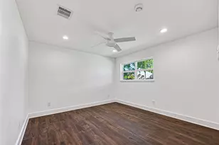 1338 Seaspray Ct, Houston, TX 77008 - Photo 25