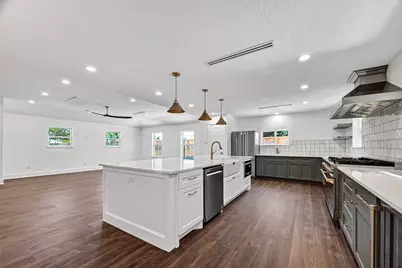 1338 Seaspray Court, Houston, TX 77008 - Photo 15