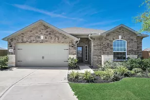 3113 Foresail Ln, Texas City, TX 77510 - Photo 1