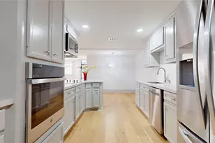 4950 Woodway Dr, Houston, TX 77056 - Photo 33