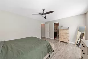 2211 Kinbrook Dr, Houston, TX 77077 - Photo 21