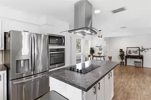 2211 Kinbrook Dr, Houston, TX 77077 - Photo 9