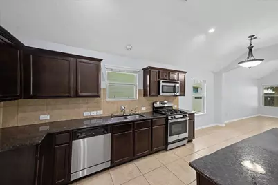 21826 Saragosa Pond Lane, Spring, TX 77379 - Photo 11