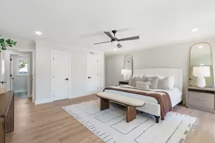 7525 Middlewood St, Houston, TX 77063 - Photo 25