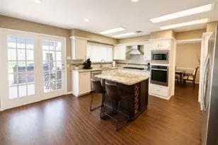 2202 Erin Glen Ct, Deer Park, TX 77536 - Photo 5