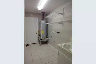 1907 Williamsburg Court S, League City, TX 77573 - Photo 31