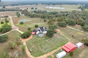 2040 W Guenther Ln, La Grange, TX 78945 - Photo 7