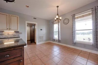 2040 W Guenther Lane, La Grange, TX 78945 - Photo 11
