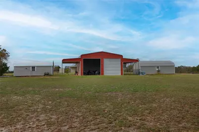 2040 W Guenther Lane, La Grange, TX 78945 - Photo 37