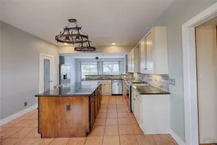 2040 W Guenther Ln, La Grange, TX 78945 - Photo 13
