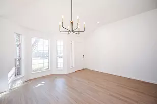 8610 Scaup Dr, Houston, TX 77040 - Photo 11