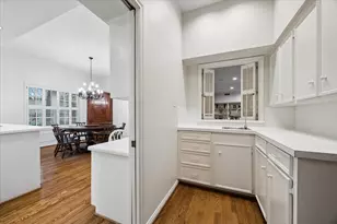 515 Hunterwood Dr, Houston, TX 77024 - Photo 11