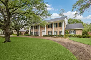 515 Hunterwood Dr, Houston, TX 77024 - Photo 3