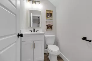 3316 Bacchus St, Houston, TX 77022 - Photo 13