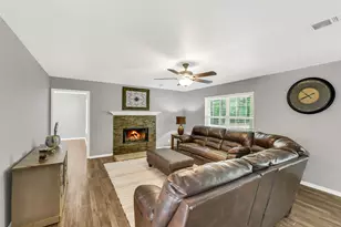 100 Oak Hollow Blvd, Hockley, TX 77447 - Photo 13