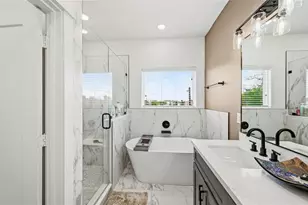 2502 Tuam St, Houston, TX 77004 - Photo 27