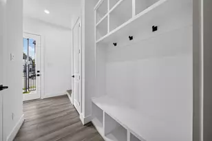 2421 Harrington St, Houston, TX 77026 - Photo 7
