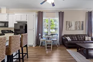 427 W 1st St, Freeport, TX 77541 - Photo 5