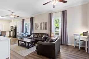 427 W 1st St, Freeport, TX 77541 - Photo 3