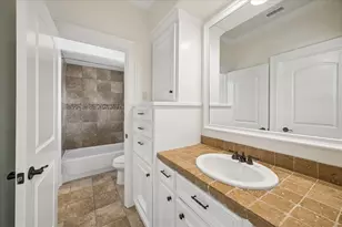 1518 Graystone Creek Ct, Kingwood, TX 77345 - Photo 37