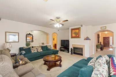 4902 Quiet Canyon Drive, Friendswood, TX 77546 - Photo 9