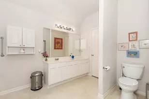 4902 Quiet Canyon Dr, Friendswood, TX 77546 - Photo 19