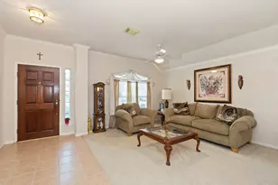 4902 Quiet Canyon Dr, Friendswood, TX 77546 - Photo 5