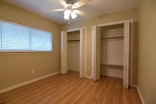 8507 Grove Park Dr, Houston, TX 77095 - Photo 19