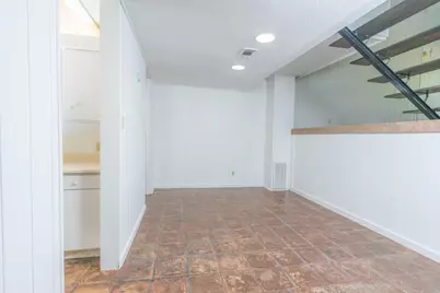 30 Lakeway Street, Conroe, TX 77304 - Photo 7