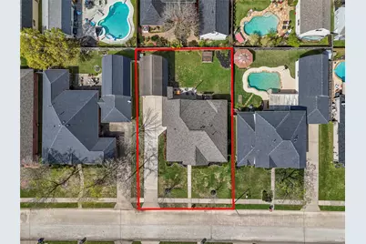 2304 Meadows Boulevard, League City, TX 77573 - Photo 45